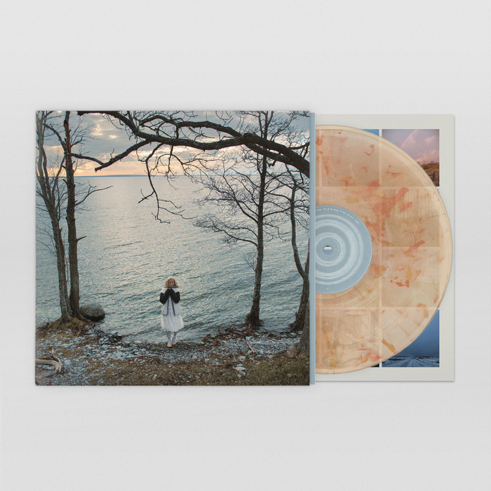 ionnalee - CLOSE YOUR EYES - vinyl